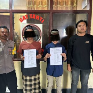 Penyidik Sat ResNarkoba Polres Dompu Lakukan Pelimpahan Tahap II terhadap dua terduga pelaku tindak pidana narkotika.