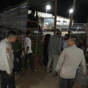 Polsek Manggelewa Laksanakan Pengamanan Turnamen  volly Kades “Soriutu Cup 1 Tahun 2025