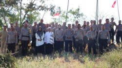 Pengibaran Bendera Merah Putih di Gunung Galesa Tandai Semangat Kemerdekaan Ke-80