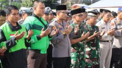 TNI-Polri dan Ojol di Loteng Gelar Doa Bersama Untuk Kedamaian Negeri Dan Sholat Gaib Untuk Alm. Afan. ‎