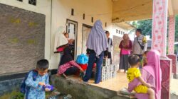 Bhabinkamtibmas Kelurahan Sasake Kawal Pendistribusian Makanan Bergizi Gratis