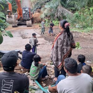 TNI dan Warga Buka Jalan Demi Ketahanan Nasional