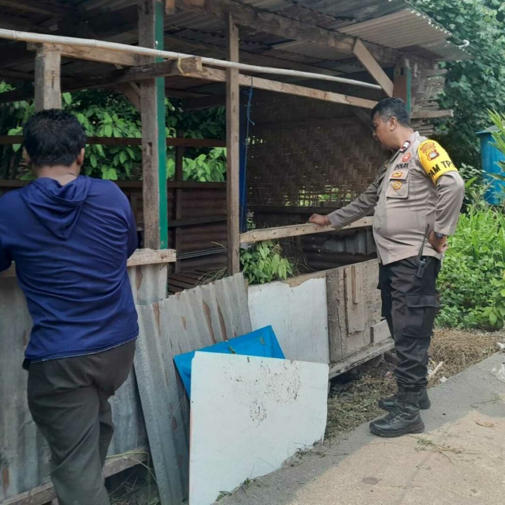 Sinergi Polri dan Warga Senggigi, Tanam Sayuran di Lahan Kosong untuk Perkuat Ekonomi Keluarga
