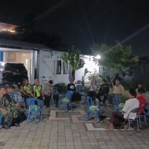 Forkopimcam Ampenan Gelar Patroli Antisipasi Pasca Aksi Massa