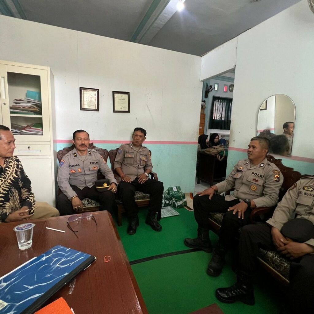 Tokoh Agama Desa Bengkel Dukung Polres Lombok Barat Tangkal Paham Radikal