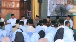 Kapolres Sumbawa Barat Hadiri Peringatan Maulid Nabi di Masjid Darussalam KTC Bersama Forkopimda