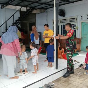 Kehadiran Babinsa Bintaro Perkuat Program Posyandu dan Posbindu