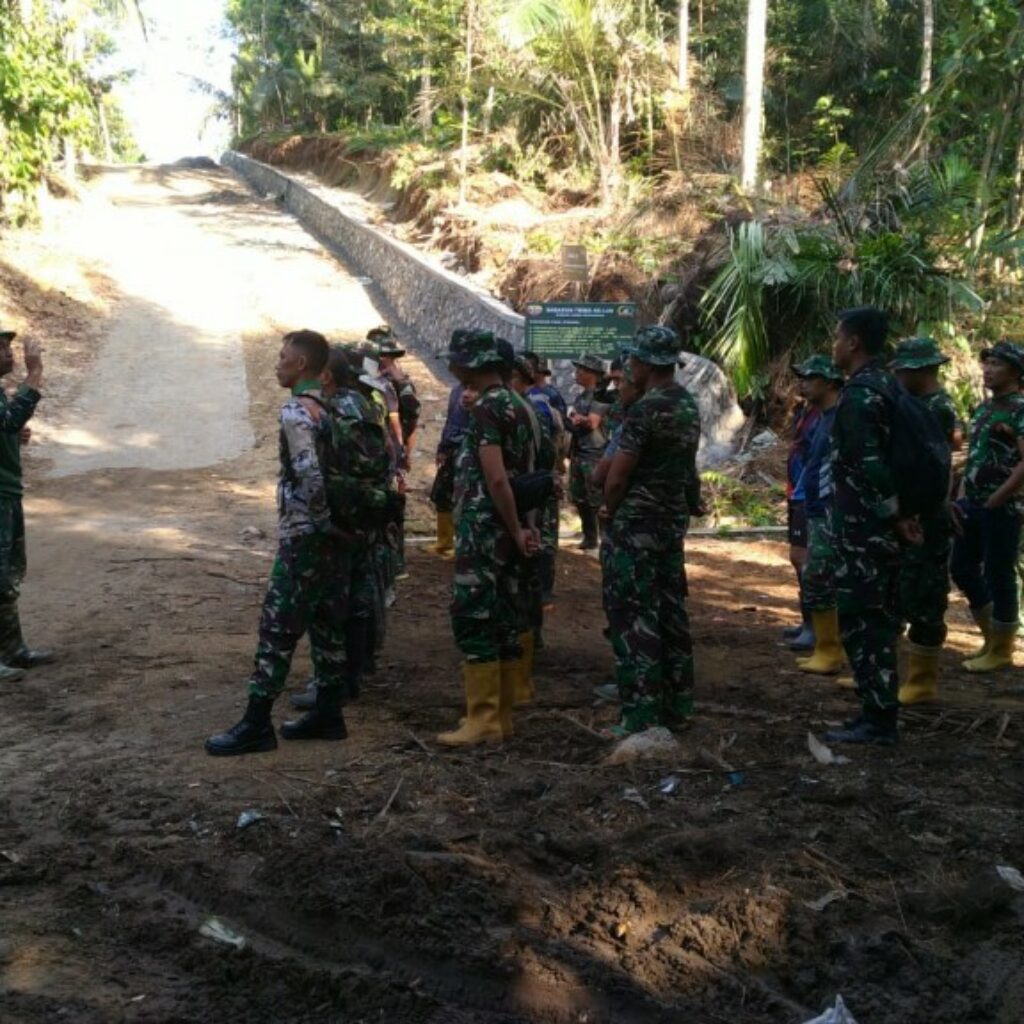 Cuaca Tak Halangi Semangat TMMD ke-126, Sejumlah Personel Tambahan Diterjunkan