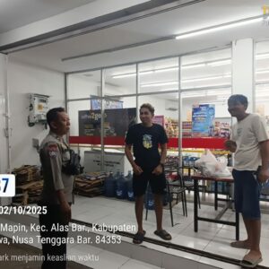 Polsek Alas Barat Gelar Patroli ‘Blue Light’, Antisipasi 3C dan Premanisme