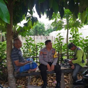 Bhabinkamtibmas Jagaraga Dorong Warga Kuripan Wujudkan Kemandirian Pangan