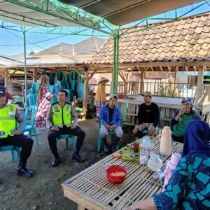 Patroli Dialogis Humanis, Polsek Seteluk Perkuat Kedekatan dengan Masyarakat