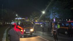 Personel Polres Bima Kota Gelar KRYD, Sampaikan Himbauan Humanis kepada Masyarakat