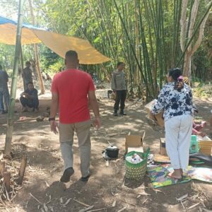 Polsek Sumbawa dan Batulanteh Bubarkan Judi Sabung Ayam di Unter Iwes, Amankan Terpal dan Gelanggang