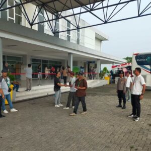 Kapal Pesiar Mewah MV. Viking Venus Bawa Ratusan Turis ke Lombok