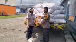 Polsek Gerung Kawal Ketat 6 Ton Jagung Petani Lobar ke BULOG NTB
