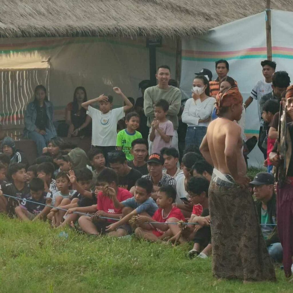 Ajang Pelestarian Budaya Lombok: Roadshow Peresean 2025 Dimulai di Labuapi