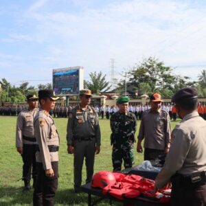 Polres Lombok Utara Gelar Apel Kesiapan Tanggap Darurat Bencana Hidrometeorologi Tahun 2025