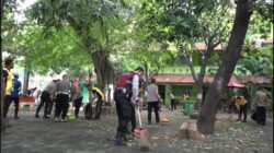 Pasca Olah TKP, Polres Metro Jakarta Utara Bersihkan Masjid SMAN 72 Kelapa Gading untuk Pulihkan Kondisi dan Hilangkan Traumatis Warga Sekolah