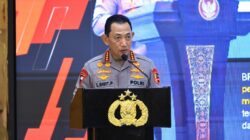 Polri Peringkat Pertama Nasional Monev KIP 2025, Kapolri: Ini Sebuah Apresiasi namun juga menjadi Sebuah Tantangan