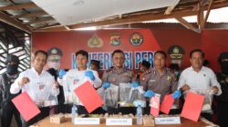 Polres Dompu Gelar Konferensi Pers Pengungkapan Narkotika Ops Antik Rinjani 2025, 13 Tersangka Diamankan