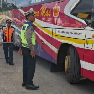 Operasi Lilin Rinjani: Arus Kendaraan di Lembar Mulai Padat