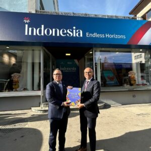Buku “Rasa Bhayangkara Nusantara” Versi Bahasa Inggris Hadir di WEF Swiss 2026, Perkuat Diplomasi Presiden