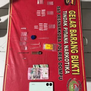 TIM OPSNAL SATRESNARKOBA POLRES DOMPU telah melakukan Penangkapan 6 (Enam) orang terduga pelaku tindak pidana Narkotika jenis Sabu, sebagaimana dimaksud dalam Pasal 609 ayat (2) huruf a UU Nomor 1 tahun 2026, tentang Penyesuaian Pidana atas UU Nomor 1 tahun 2023, tentang KUHP jo Pasal 127 ayat (1) huruf a UU Nomor 35 tahun 2009 tentang Narkotika.