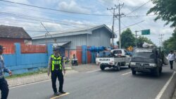 SAT LANTAS POLRES DOMPU GELAR STRONG POINT SIANG, WUJUDKAN KAMSELTIBCAR LANTAS YANG PRESISI