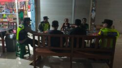 Polsek Taliwang Laksanakan Patroli Dialogis di Terminal Tanamira, Wujudkan Kamtibmas Kondusif