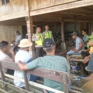 Polsek Seteluk Laksanakan Patroli Dialogis Hebat, Wujudkan Kamtibmas Kondusif