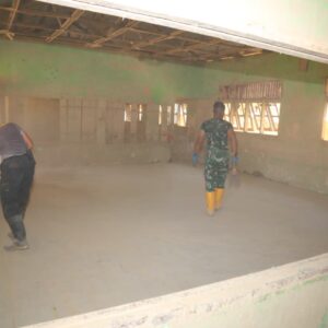 Bersihkan SD Negeri 4 Kuala Simpang, Taruna Ingin Siswa Bisa Segera Bersekolah Normal