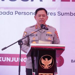 Kapolda NTB Sambangi Polres Sumbawa Barat, Salurkan Bansos hingga Temui Forkopimda