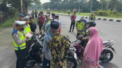 Ops Keselamatan Rinjani 2026: Polres Lobar Sosialisasi di Jalur Bypass