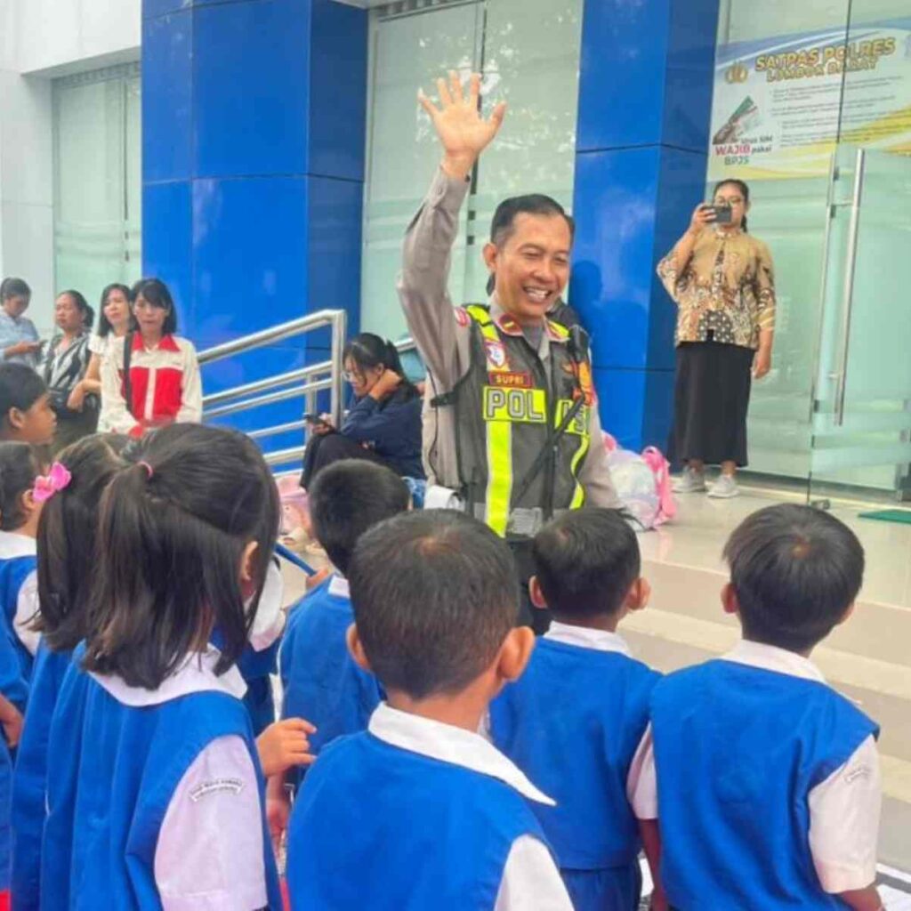 Operasi Keselamatan Rinjani Polisi Sahabat Anak di Lobar