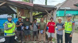 Sat Lantas Polres Bima Kota Bagikan Himbauan “Ramadhan Tertib Berlalu Lintas” dan Brosur Pembuatan SIM