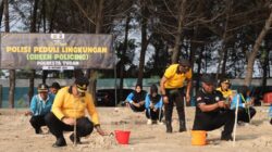 Gandeng Pelajar hingga Perguruan Silat, Polresta Tuban Hijaukan Pantai Cemara